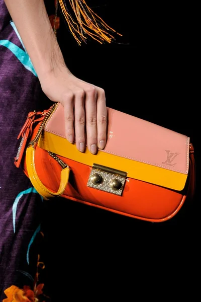 Look 59